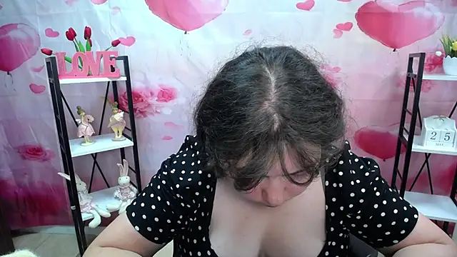 neonilalisova - NeonilaLisova's free webcam - UK Sex Cams