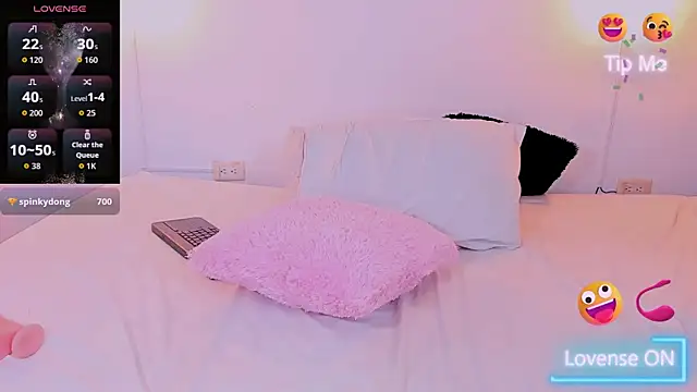velvettemptation_ - VelvetTemptation_'s free webcam - UK Sex Cams