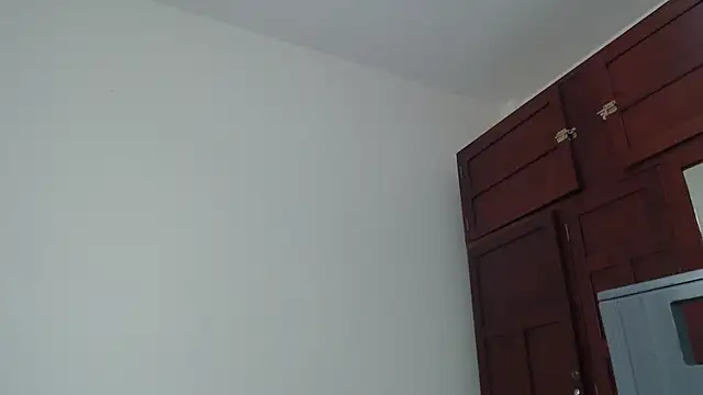 Carol24051 webcam