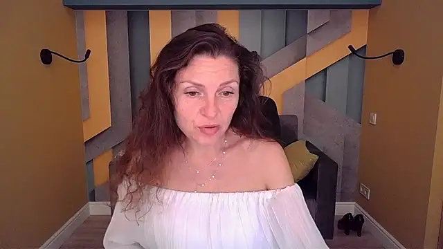 ellalong - EllaLong's free webcam - UK Sex Cams