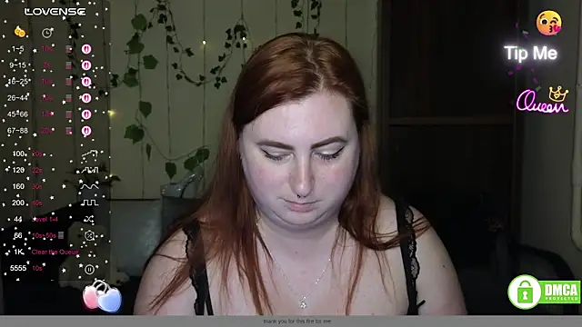 Alicia_love00 webcam