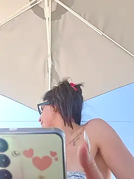 sexy7883 webcam