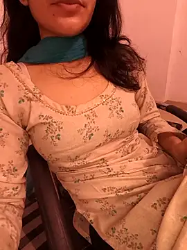zoya_baby_ webcam