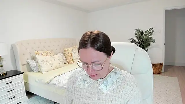 Vika73 webcam