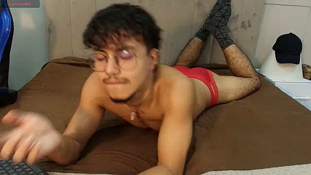 kai_storn webcam