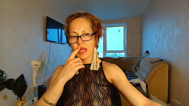 LioraWeiss webcam