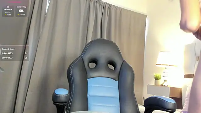 SaraWatsonn1 webcam