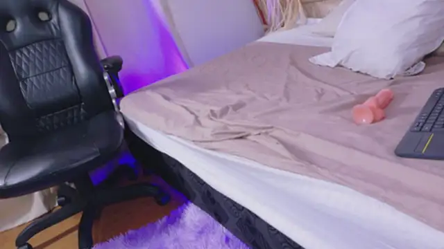 victoria_withmore webcam