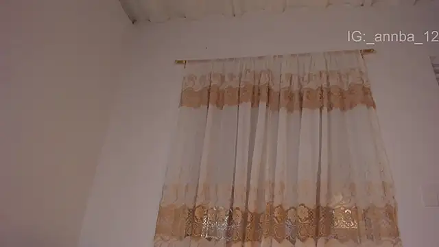 annie_barozzi webcam