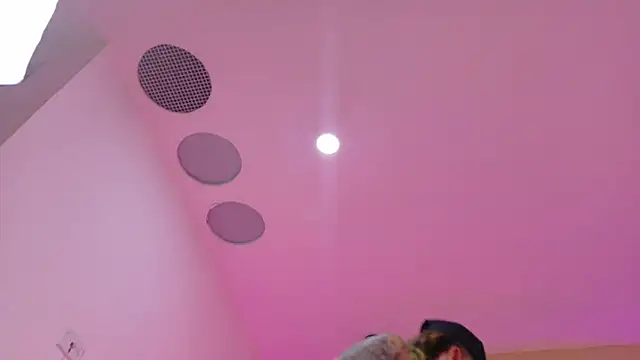Nascary_Fox webcam