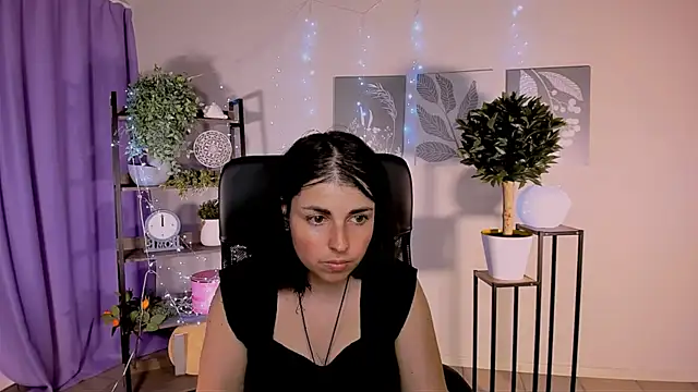 MartaEdams webcam