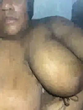 luandra25 webcam