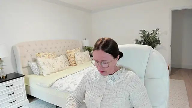 Vika73 webcam