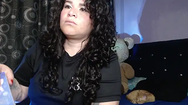 ANGELIQUE_KLANE webcam