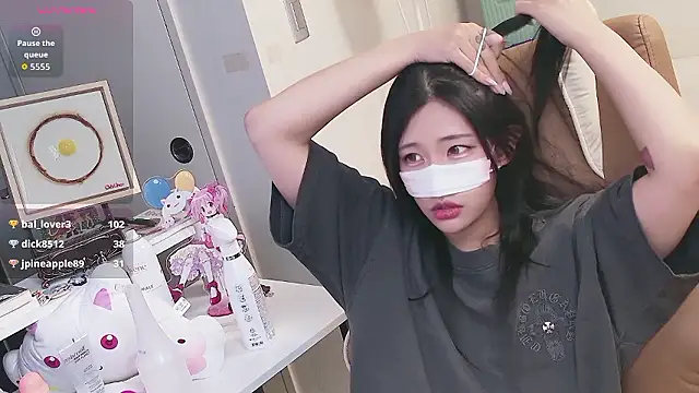 Milk_Sola