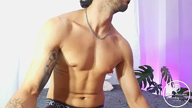 Ethan_mullers webcam