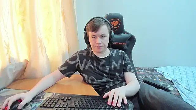 iliaskrislove webcam