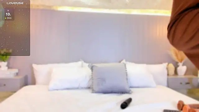 AnahinClar live sex cam