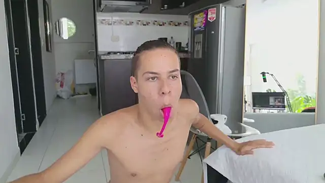 grey___27 live cam