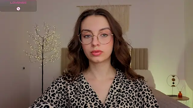 Real_cutie1 webcam
