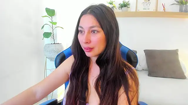 bella_99_ webcam