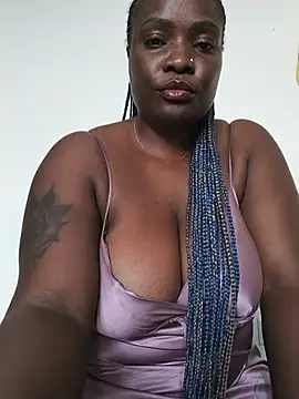 Nevvy_Pretty webcam