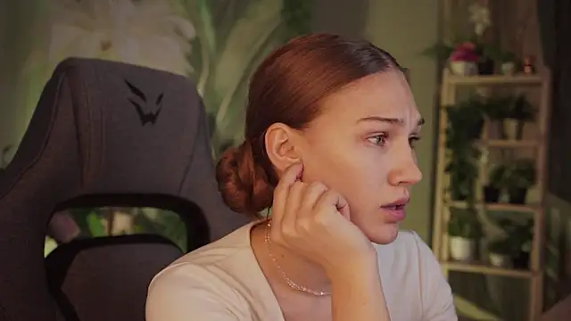 Sweet_Emilya webcam