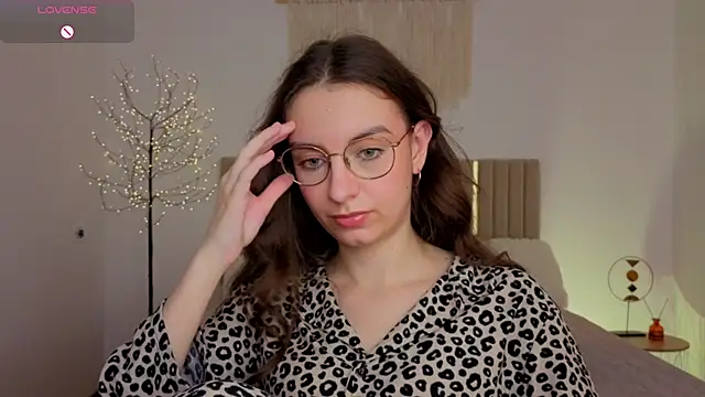 Real_cutie1 webcam