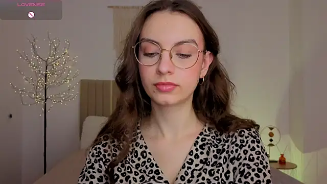 Real_cutie1 webcam
