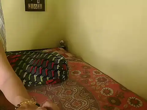 Ishaa_03 webcam