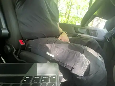 lovetobenaked4u (Ask my age) - Let me CUM