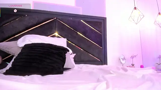 april_jones05 webcam