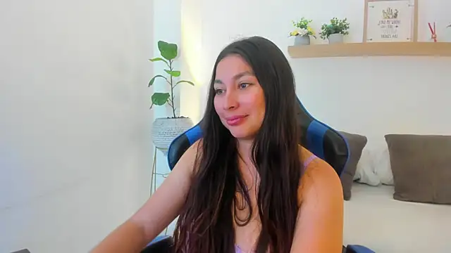 bella_99_ webcam