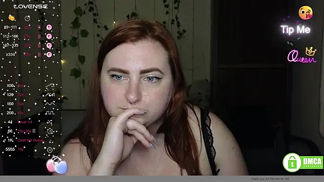 Alicia_love00 webcam