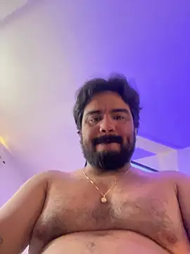 MichaelBear_21 webcam