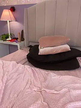 Lolagolden1 webcam