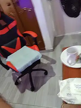 Boss_Domiinator webcam