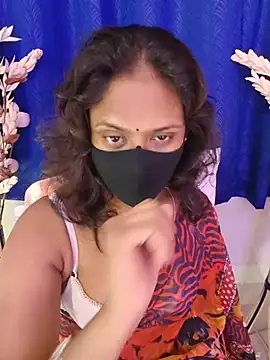 Lena_mahiyaa webcam