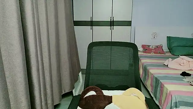 xiaoxiaoyu030 webcam
