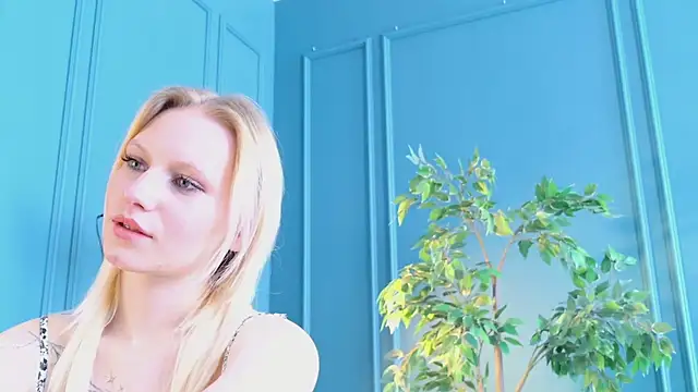 haleybooo - Haleybooo's free webcam - UK Sex Cams