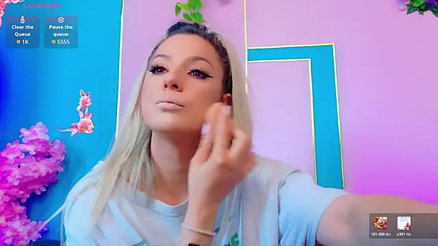 AriannaSins webcam