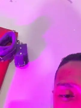 hotboyluxe live cam
