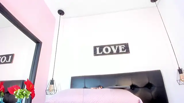 KatallelaMurillo webcam