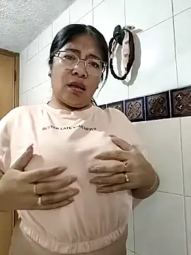 __valentina18 webcam