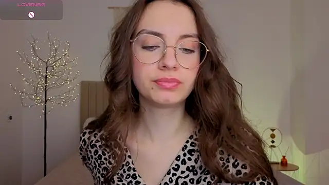 Real_cutie1 webcam