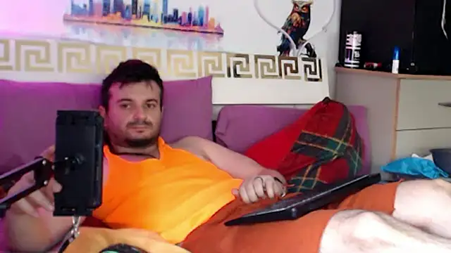 KingOfSinRO69 webcam