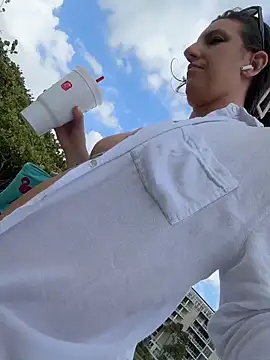 sweetsirenn webcam