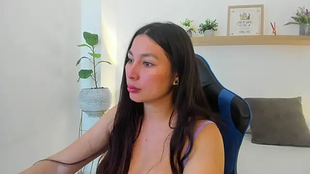 bella_99_ webcam
