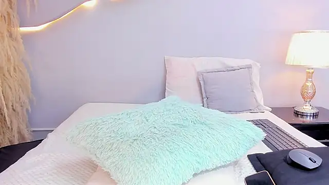 EmilyDiaaz webcam