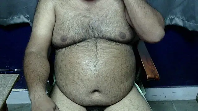 hairysubcub_70 (Ask my age) - Welcome To Daddy's Room. Make Daddy Cum.